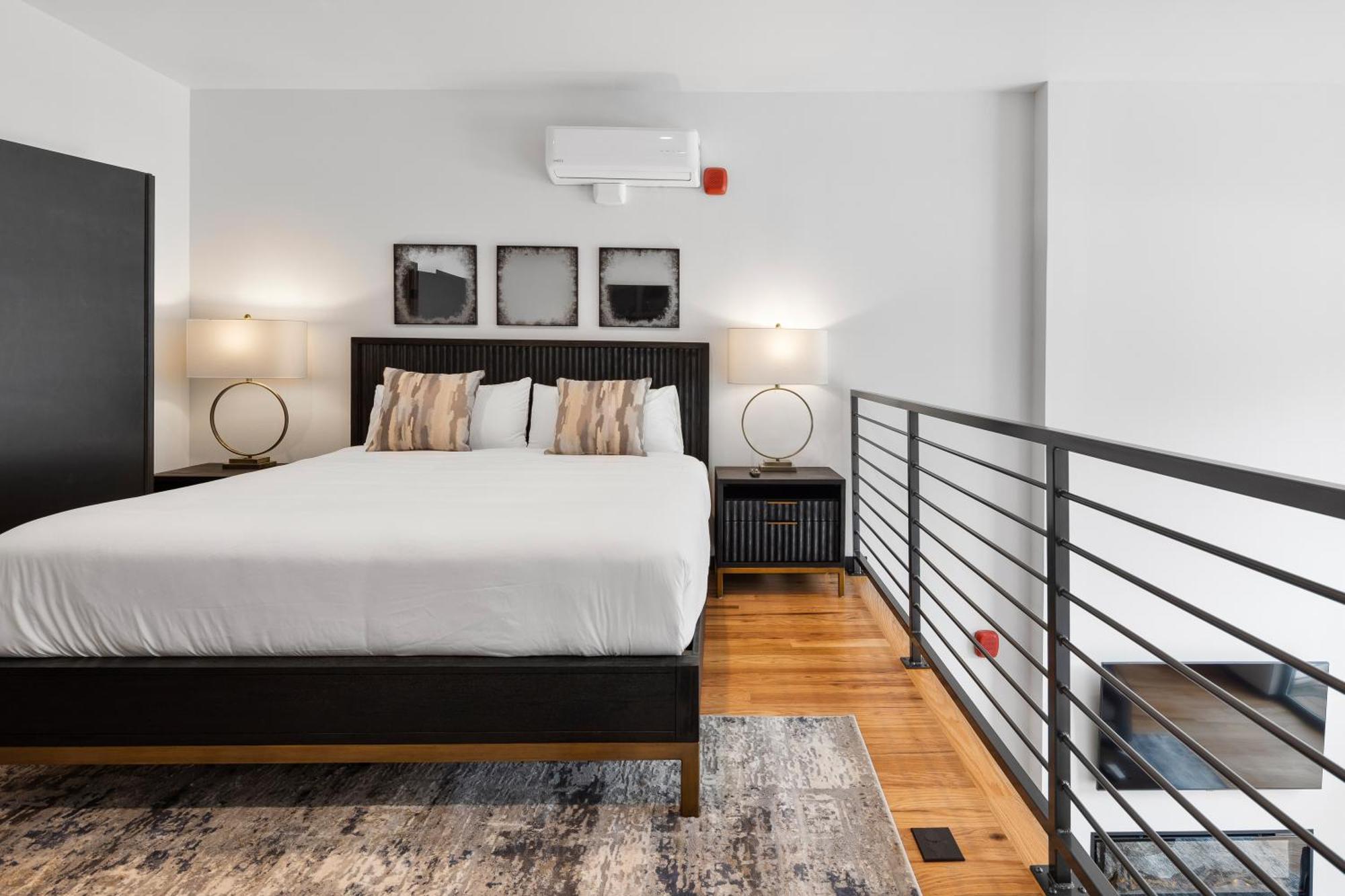 Mcgregor & Main - Luxury Lofts Apartment Хил Сити Екстериор снимка