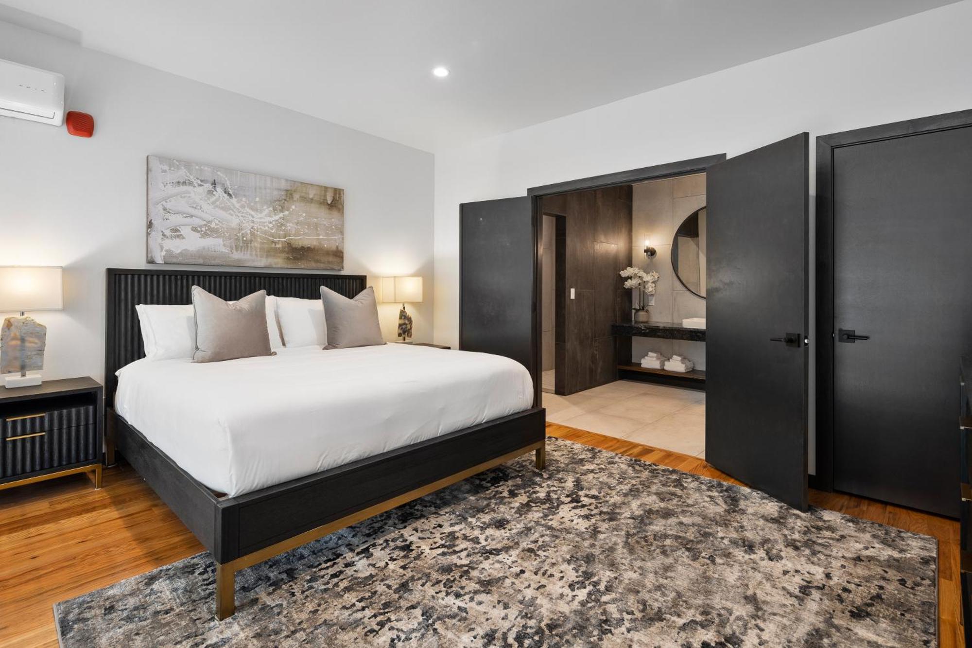 Mcgregor & Main - Luxury Lofts Apartment Хил Сити Екстериор снимка